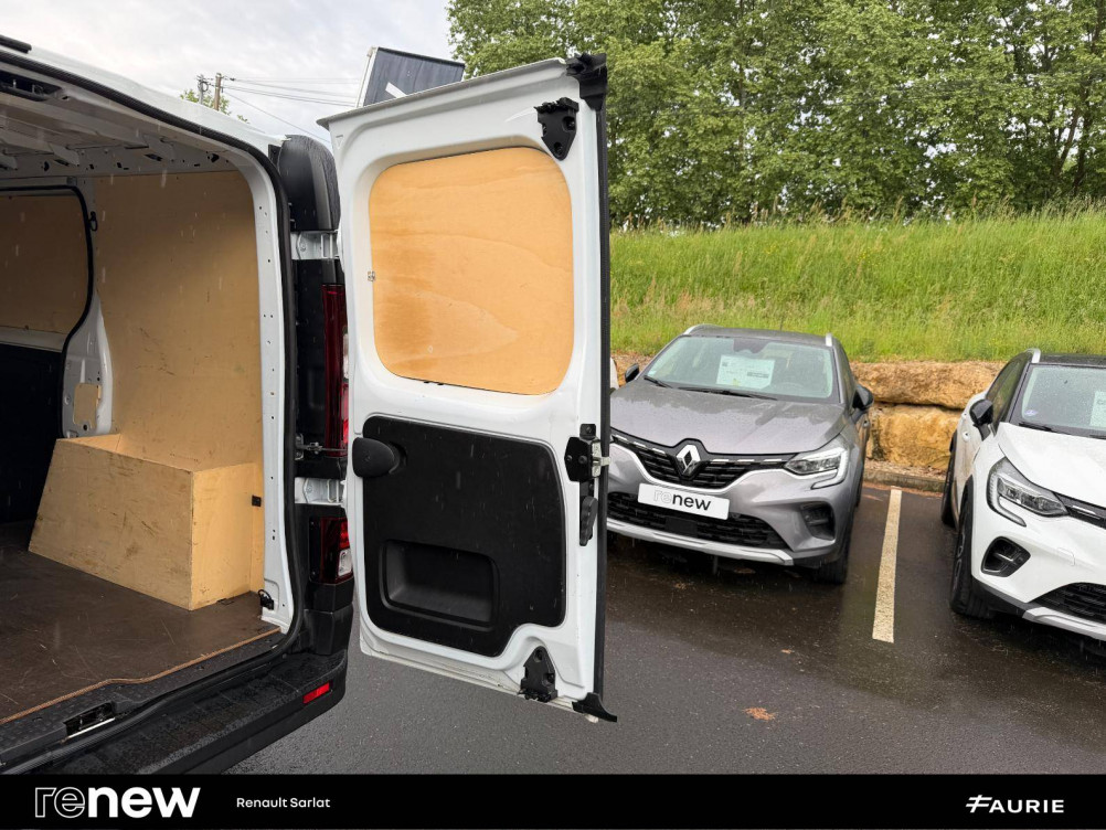 Acheter Renault Trafic 3 TRAFIC FGN L1H1 3000 KG BLUE DCI 130 CONFORT 4p occasion dans les concessions du Groupe Faurie