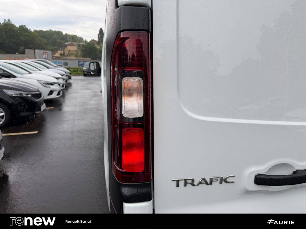 Acheter Renault Trafic 3 TRAFIC FGN L1H1 3000 KG BLUE DCI 130 CONFORT 4p occasion dans les concessions du Groupe Faurie