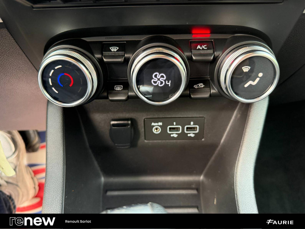 Acheter Renault Clio 5 Clio E-Tech 140 Limited 5p occasion dans les concessions du Groupe Faurie