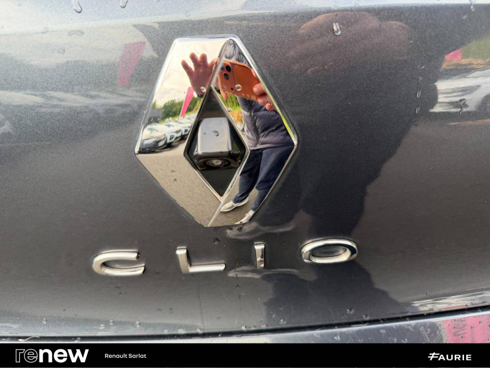 Acheter Renault Clio 5 Clio E-Tech 140 Limited 5p occasion dans les concessions du Groupe Faurie