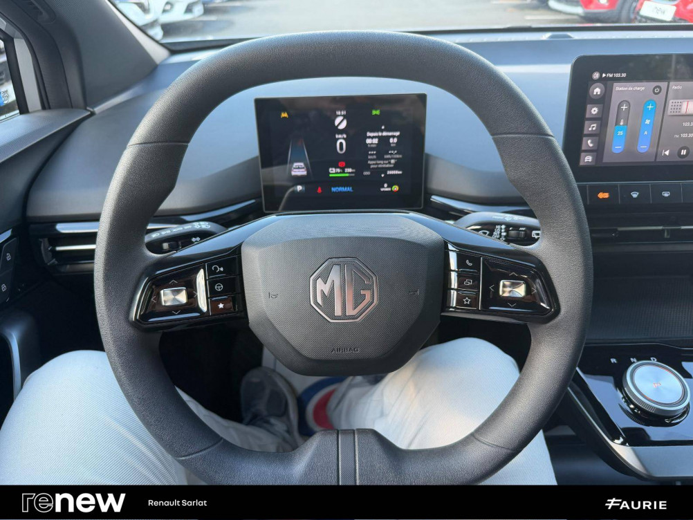 Acheter MG Motor MG 4 MG4 Electric 51kWh - 125 kW 2WD Standard 5p occasion dans les concessions du Groupe Faurie
