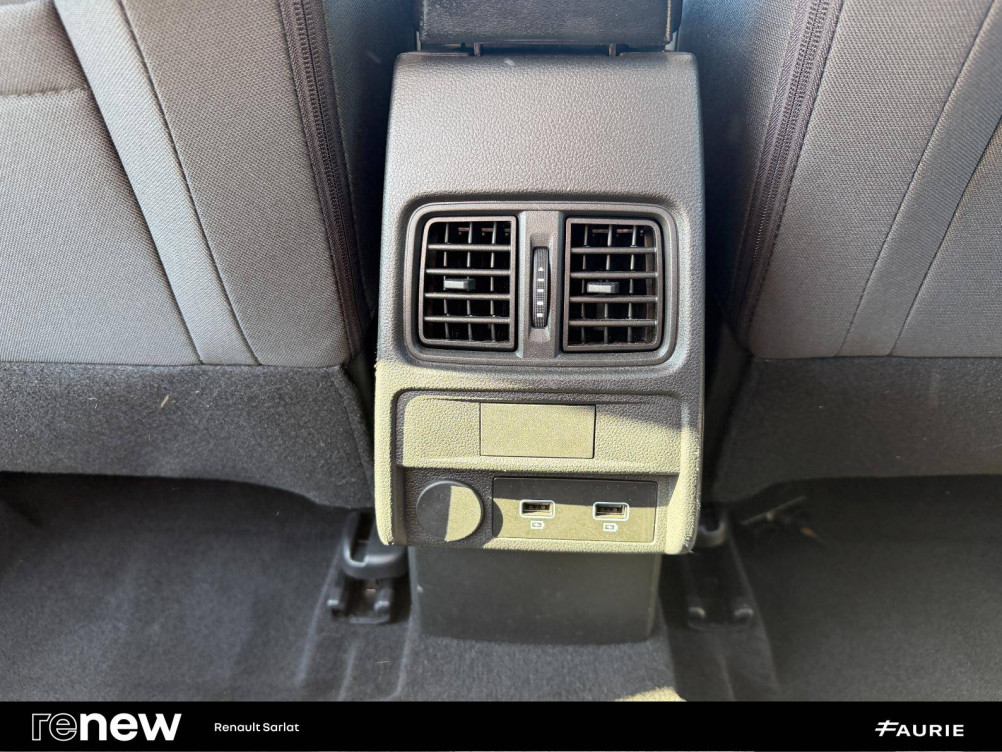 Acheter Renault Arkana Arkana TCe 140 EDC - 23 Evolution 5p occasion dans les concessions du Groupe Faurie