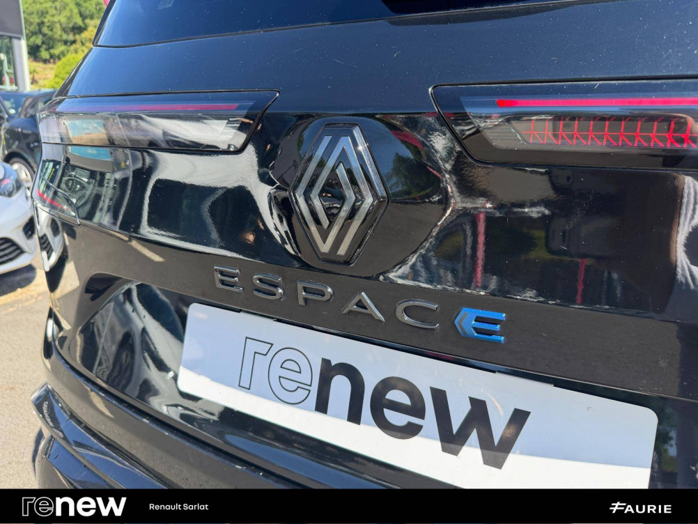 Acheter Renault Espace 6 Espace E-Tech full hybrid 200 GSR2 esprit Alpine 5p occasion dans les concessions du Groupe Faurie