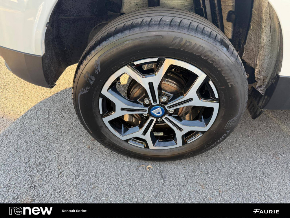 Acheter Dacia Duster Duster TCe 130 FAP 4x2 15 ans 5p occasion dans les concessions du Groupe Faurie