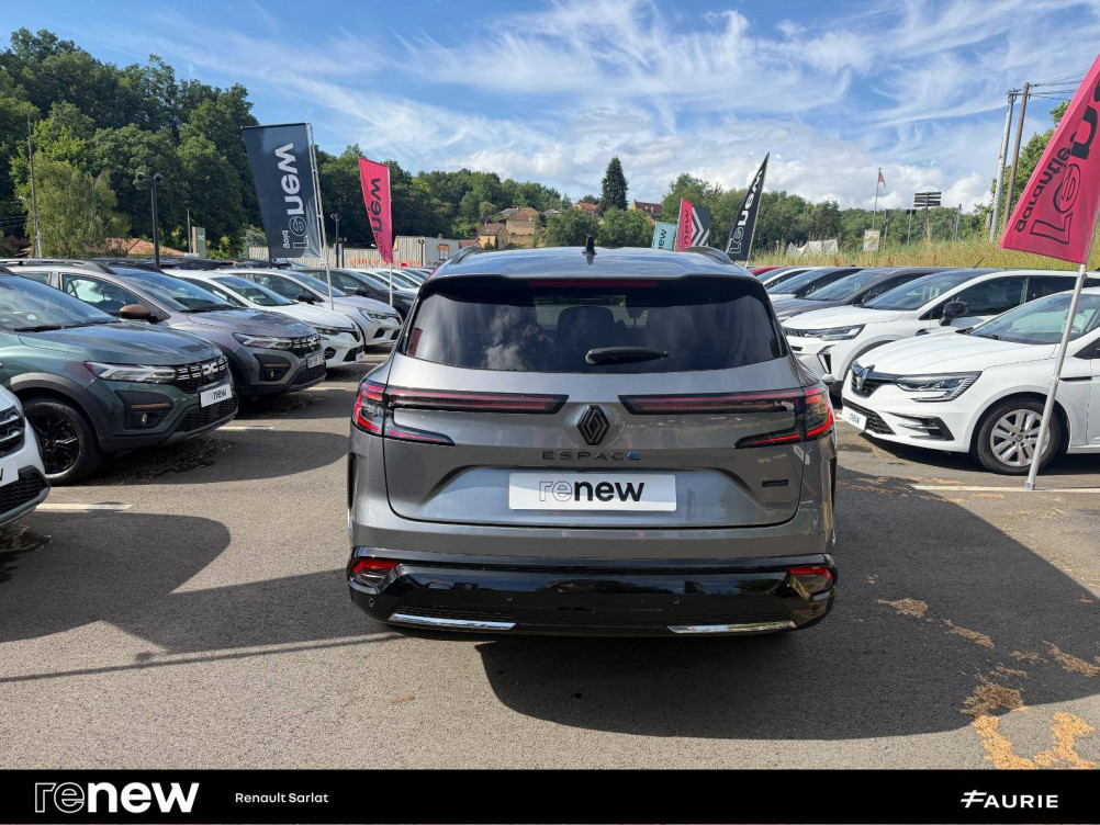 Acheter Renault Espace 6 Espace E-Tech full hybrid 200 GSR2 esprit Alpine 5p occasion dans les concessions du Groupe Faurie