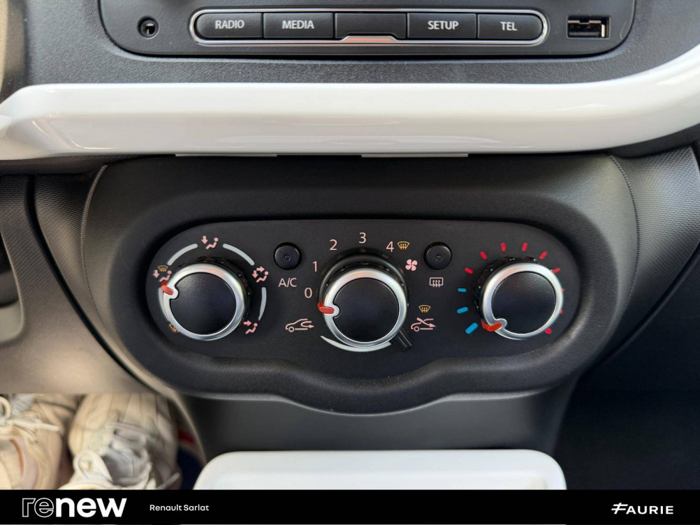 Acheter Renault Twingo 3 Twingo III 0.9 TCe 90 Energy Intens 5p occasion dans les concessions du Groupe Faurie