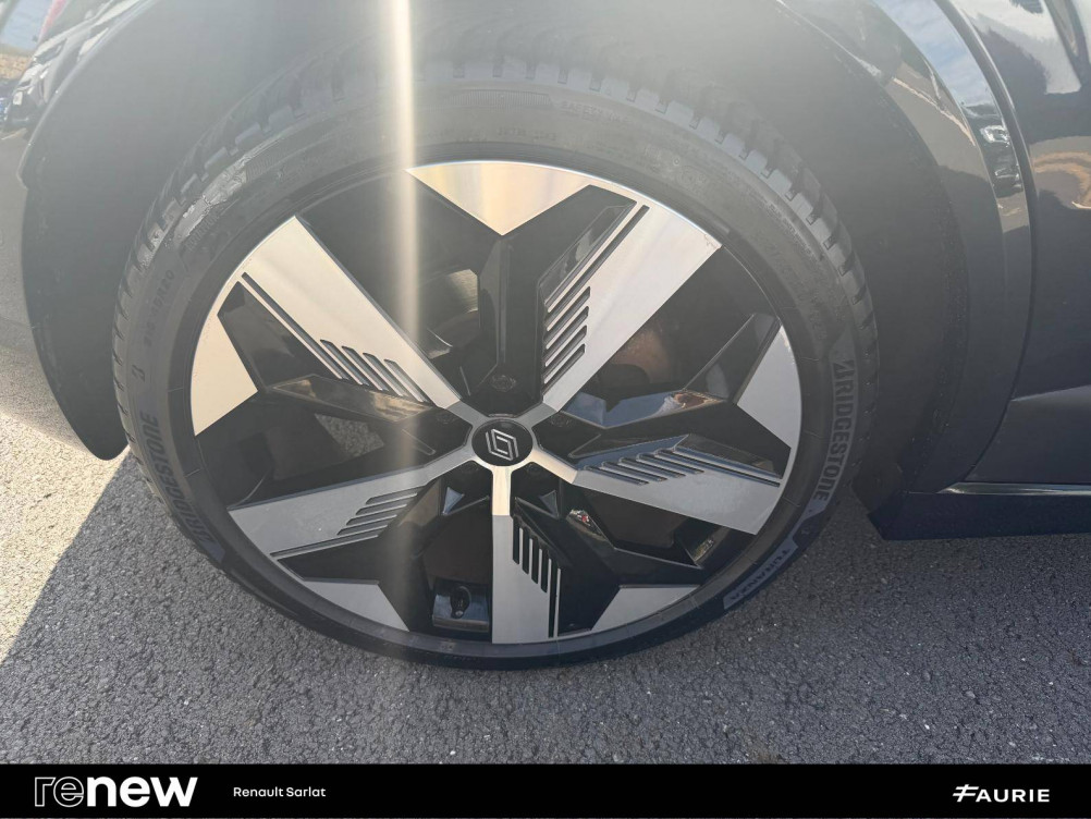 Acheter Renault Megane E-Tech Megane E-Tech EV60 220 ch super charge Techno 5p occasion dans les concessions du Groupe Faurie