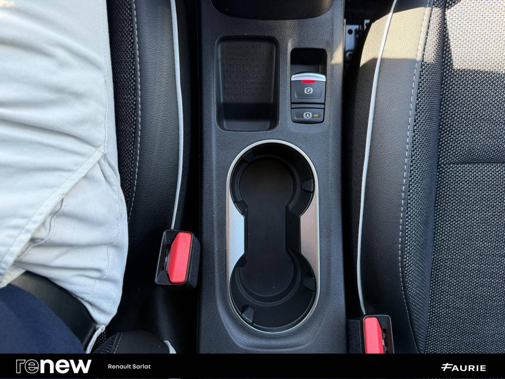 Acheter Renault Captur 2 Captur E-Tech hybride rechargeable 160 Techno 5p occasion dans les concessions du Groupe Faurie