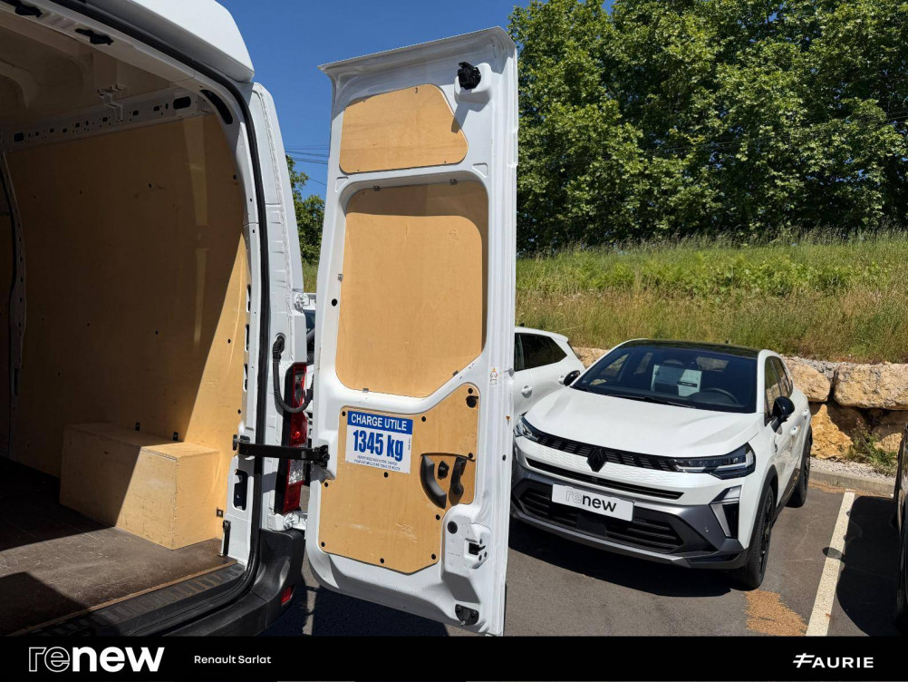 Acheter Renault Master 3 Fourgon MASTER FGN TRAC F3500 L3H3 BLUE DCI 135 CONFORT 4p occasion dans les concessions du Groupe Faurie