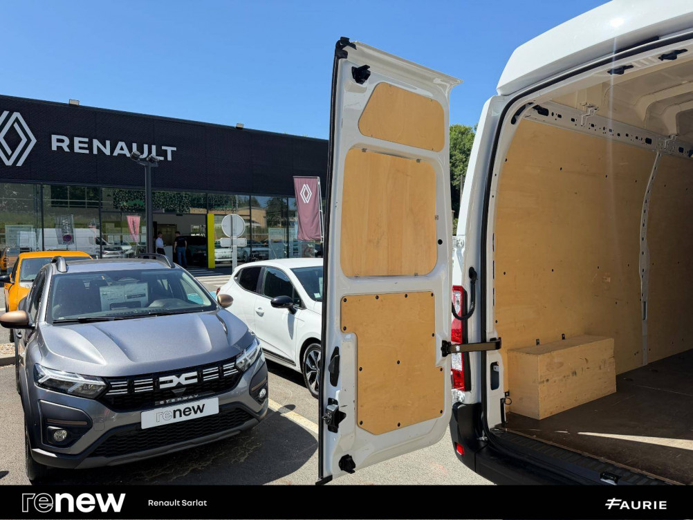 Acheter Renault Master 3 Fourgon MASTER FGN TRAC F3500 L3H3 BLUE DCI 135 CONFORT 4p occasion dans les concessions du Groupe Faurie