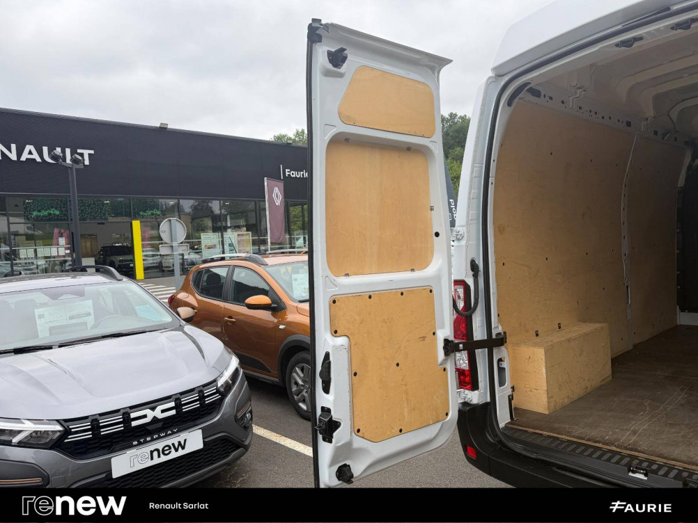Acheter Renault Master 3 MASTER FGN TRAC F3500 L3H3 BLUE DCI 135 CONFORT 4p occasion dans les concessions du Groupe Faurie