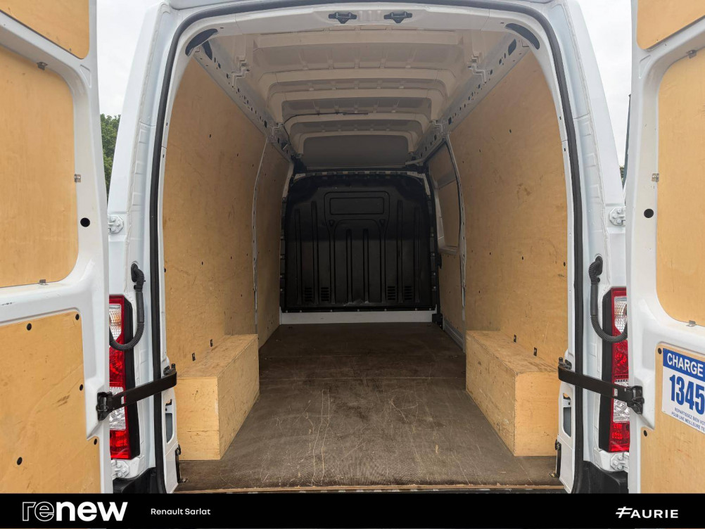 Acheter Renault Master 3 MASTER FGN TRAC F3500 L3H3 BLUE DCI 135 CONFORT 4p occasion dans les concessions du Groupe Faurie