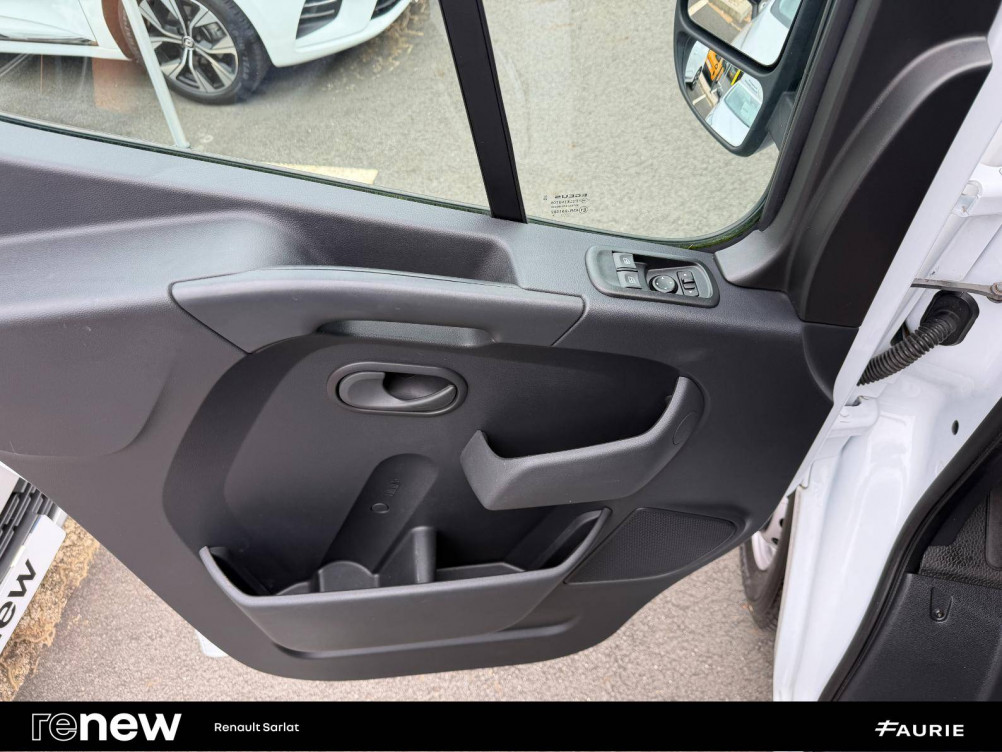 Acheter Renault Master 3 MASTER FGN TRAC F3500 L3H3 BLUE DCI 135 CONFORT 4p occasion dans les concessions du Groupe Faurie