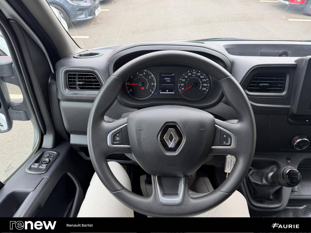 Acheter Renault Master 3 MASTER FGN TRAC F3500 L3H3 BLUE DCI 135 CONFORT 4p occasion dans les concessions du Groupe Faurie