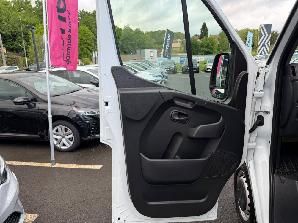 Acheter Renault Master 3 Fourgon MASTER FGN TRAC F3500 L2H2 BLUE DCI 135 CONFORT 4p occasion dans les concessions du Groupe Faurie