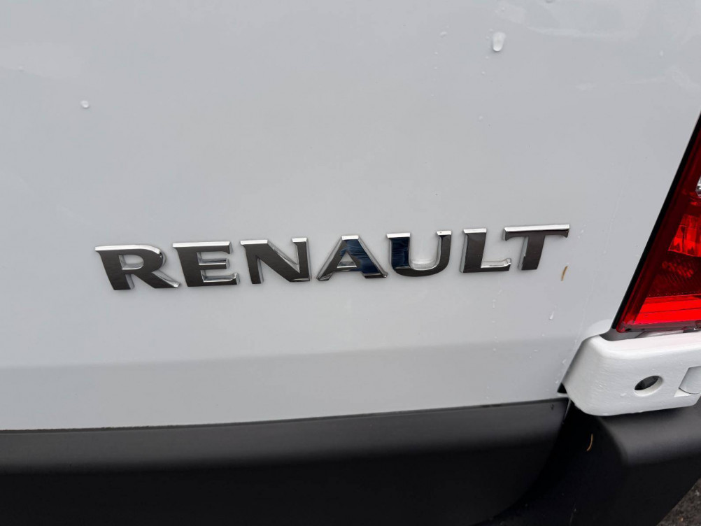 Acheter Renault Master 3 Fourgon MASTER FGN TRAC F3500 L2H2 BLUE DCI 135 CONFORT 4p occasion dans les concessions du Groupe Faurie