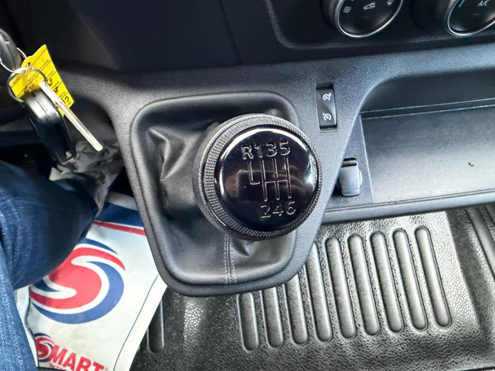 Acheter Renault Master 3 Fourgon MASTER FGN TRAC F3500 L2H2 BLUE DCI 135 CONFORT 4p occasion dans les concessions du Groupe Faurie