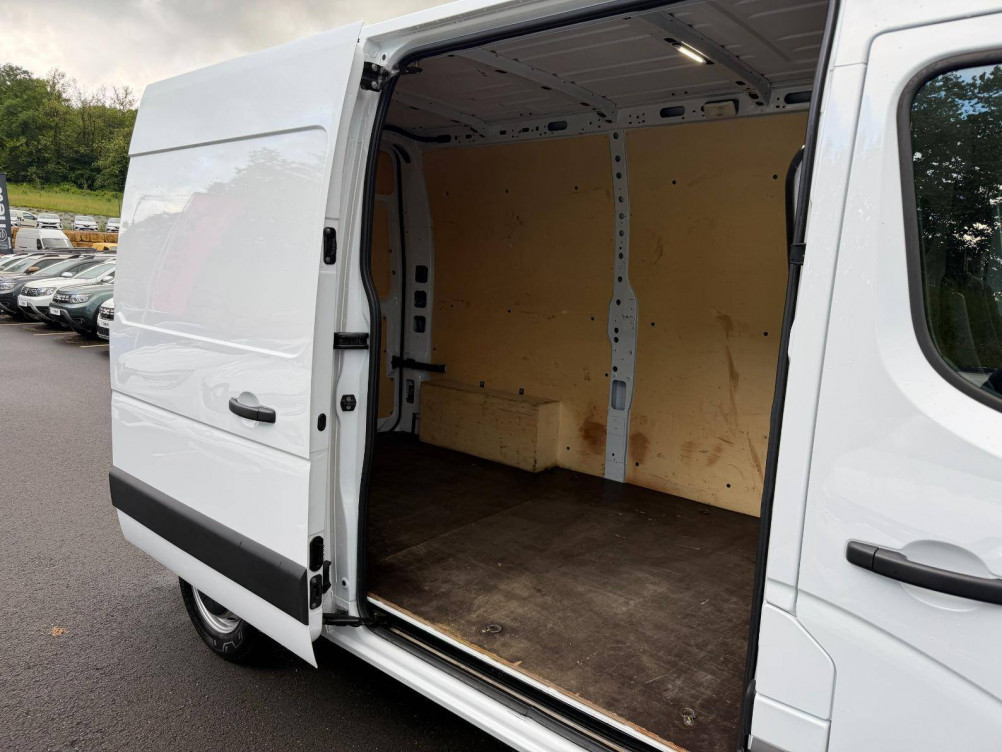 Acheter Renault Master 3 Fourgon MASTER FGN TRAC F3500 L2H2 BLUE DCI 135 CONFORT 4p occasion dans les concessions du Groupe Faurie
