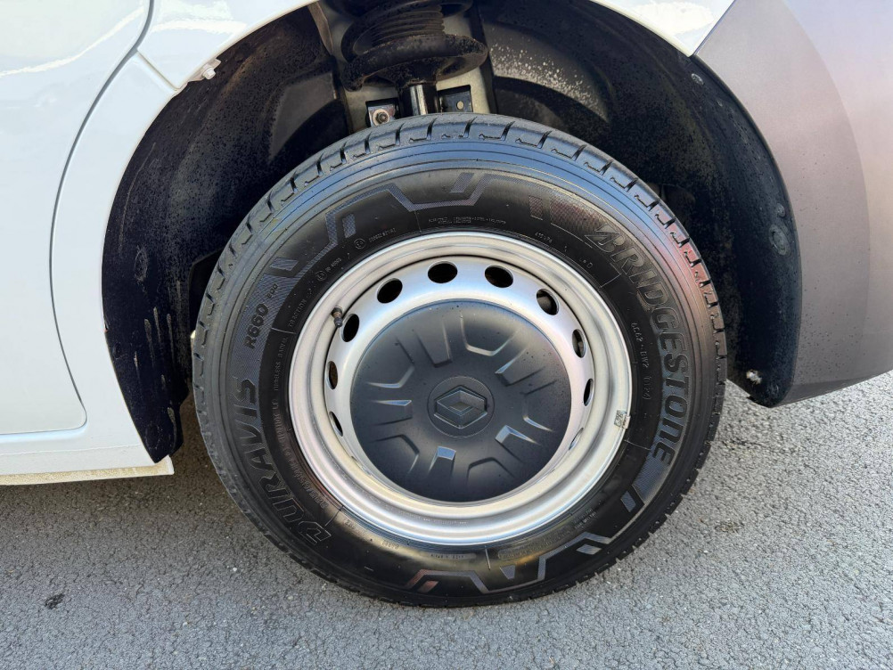 Acheter Renault Master 3 Fourgon MASTER FGN TRAC F3500 L2H2 BLUE DCI 135 CONFORT 4p occasion dans les concessions du Groupe Faurie
