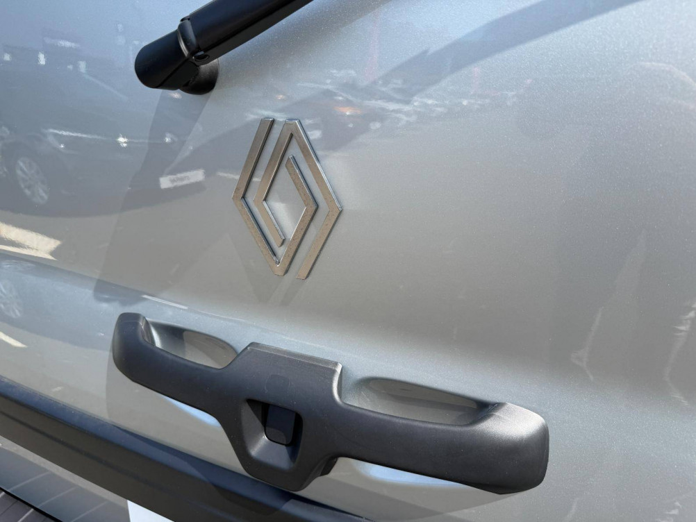 Acheter Renault Trafic 3 Trafic Blue dCi 150 auto Grand Evolution 4p occasion dans les concessions du Groupe Faurie