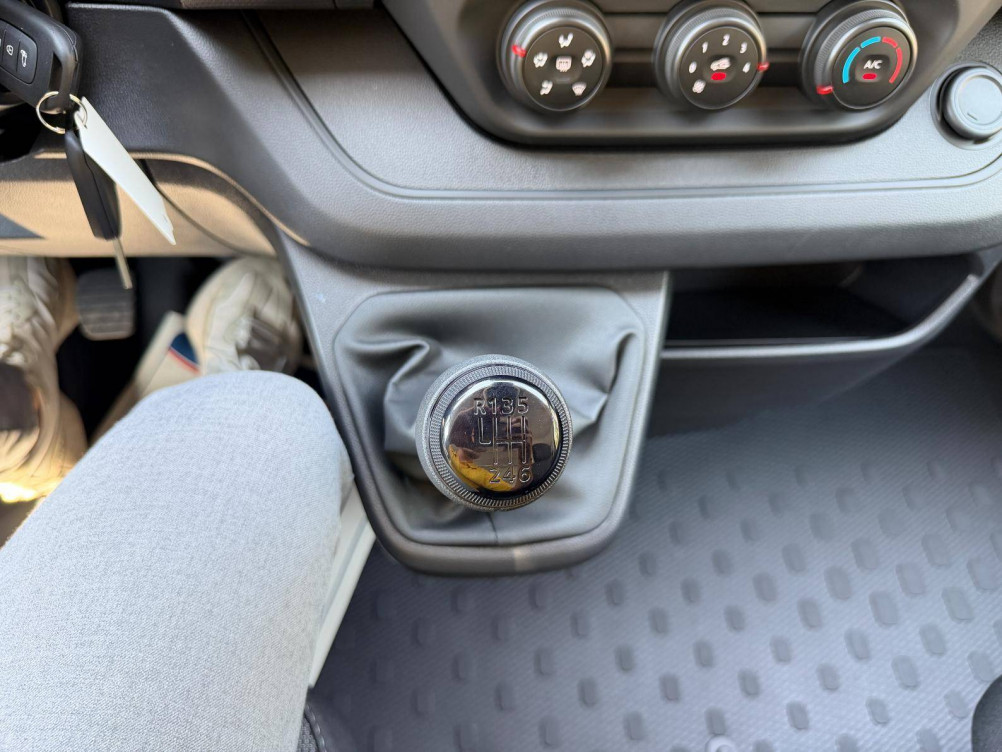 Acheter Renault Trafic 3 Trafic Blue dCi 150 Grand Evolution 4p occasion dans les concessions du Groupe Faurie