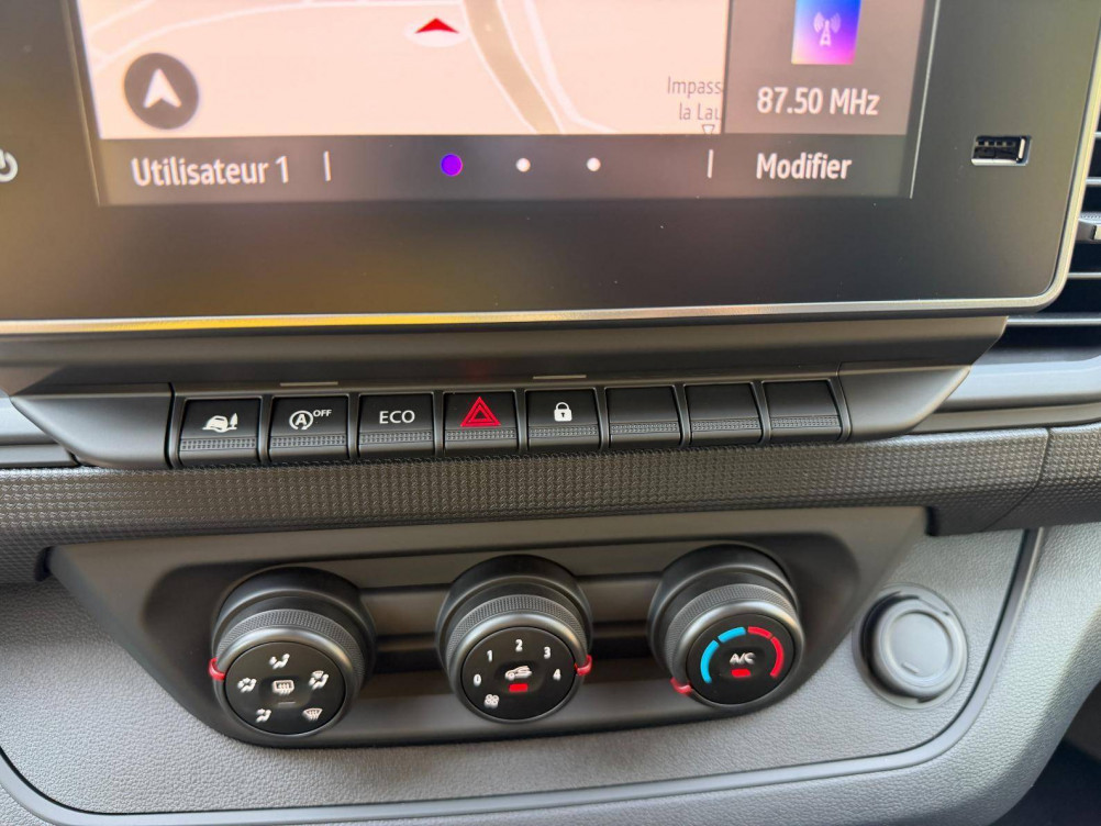 Acheter Renault Trafic 3 Trafic Blue dCi 150 Grand Evolution 4p occasion dans les concessions du Groupe Faurie