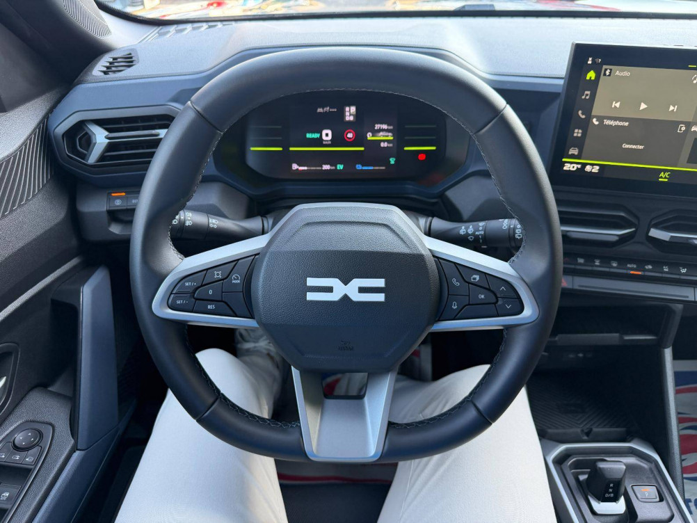 Acheter Dacia Duster Duster Hybrid 140 Journey 5p occasion dans les concessions du Groupe Faurie
