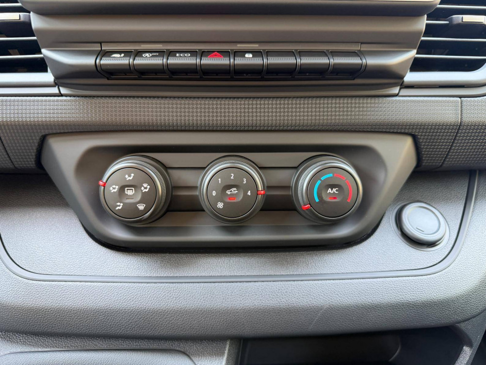 Acheter Renault Trafic 3 Trafic Blue dCi 150 Grand Evolution 4p occasion dans les concessions du Groupe Faurie