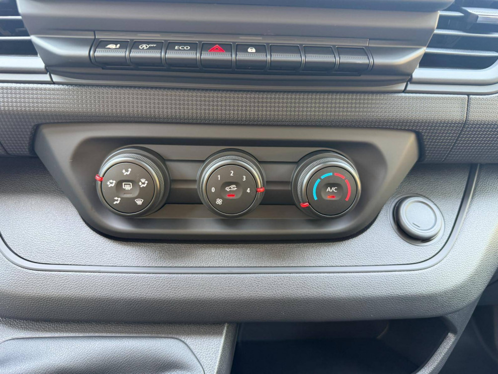 Acheter Renault Trafic 3 Trafic Blue dCi 150 Grand Evolution 4p occasion dans les concessions du Groupe Faurie