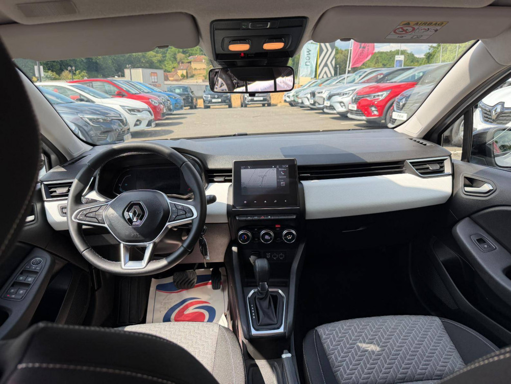 Acheter Renault Clio 5 Clio E-Tech full hybrid 145 Evolution 5p occasion dans les concessions du Groupe Faurie