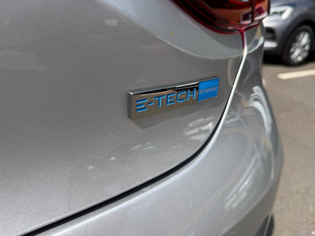 Acheter Renault Clio 5 Clio E-Tech full hybrid 145 Evolution 5p occasion dans les concessions du Groupe Faurie