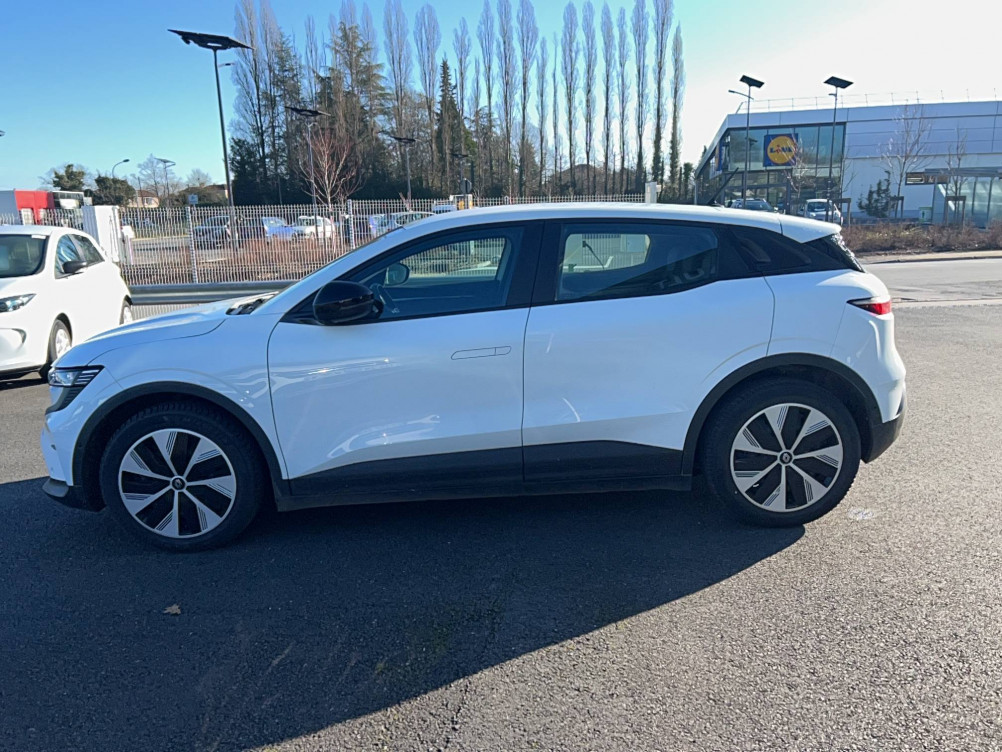 Acheter Renault Megane E-Tech Megane E-Tech EV60 130ch super charge Evolution ER 5p occasion dans les concessions du Groupe Faurie