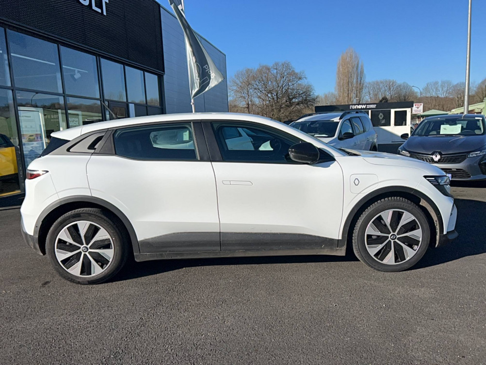Acheter Renault Megane E-Tech Megane E-Tech EV60 130ch super charge Evolution ER 5p occasion dans les concessions du Groupe Faurie