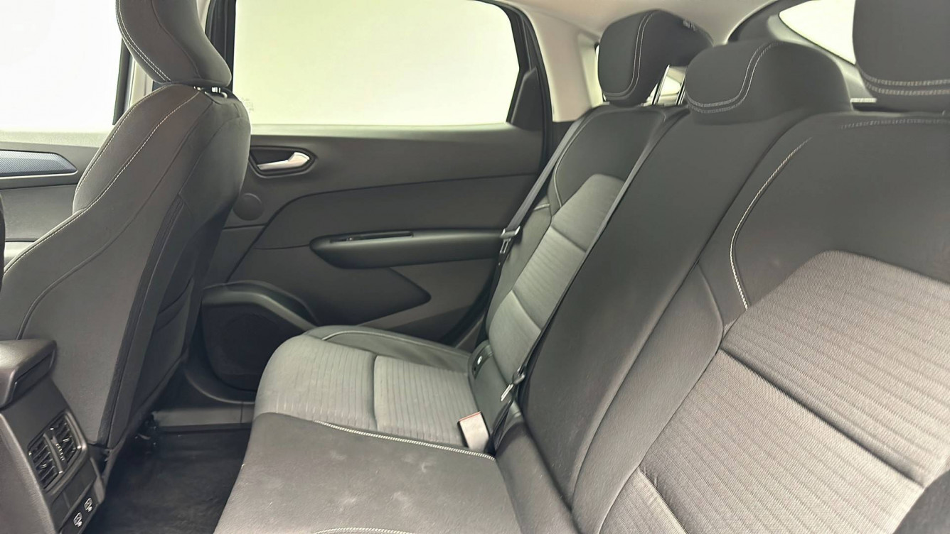 Acheter Renault Arkana Arkana E-Tech 145 Business 5p occasion dans les concessions du Groupe Faurie