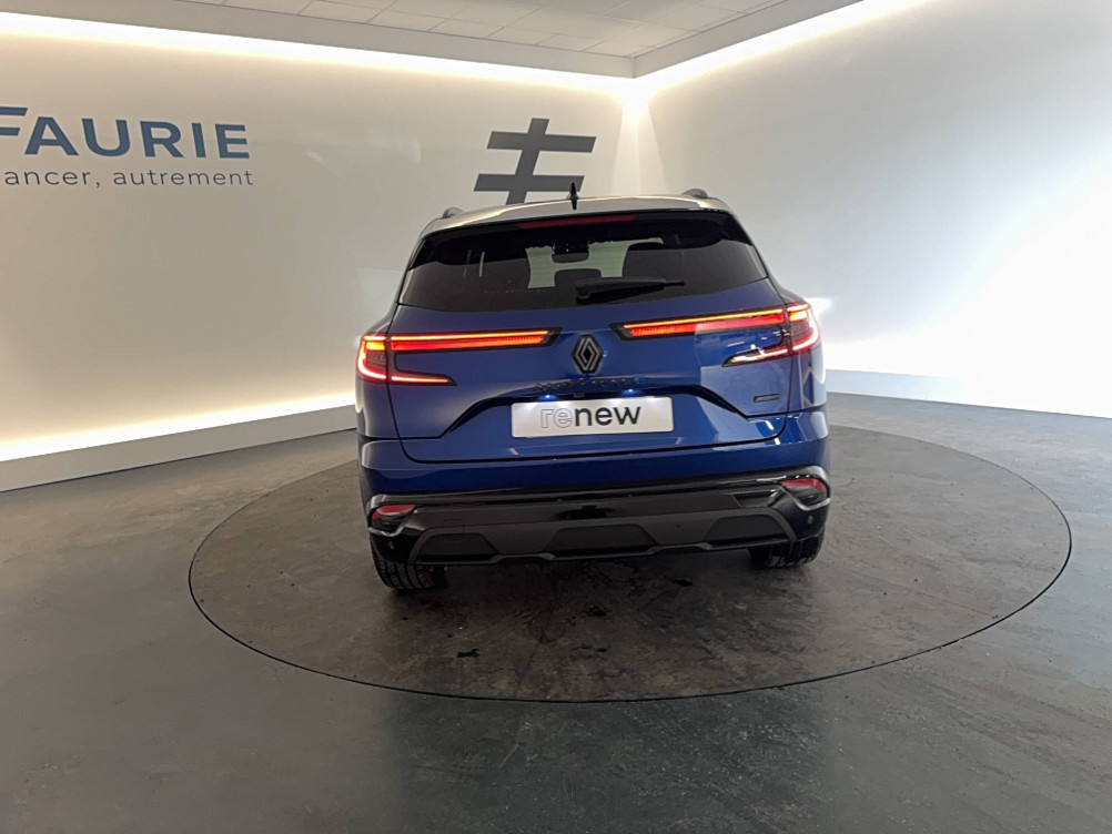 Acheter Renault Austral Austral E-Tech hybrid 200 Iconic esprit Alpine 5p occasion dans les concessions du Groupe Faurie