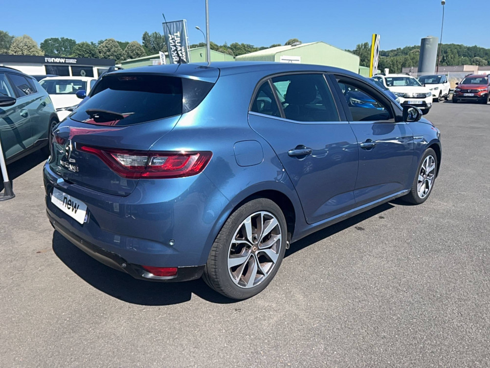 Acheter Renault Megane 4 Mégane IV Berline dCi 110 Energy Intens 5p occasion dans les concessions du Groupe Faurie