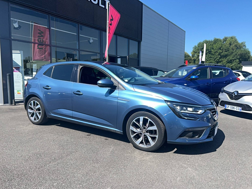 Acheter Renault Megane 4 Mégane IV Berline dCi 110 Energy Intens 5p occasion dans les concessions du Groupe Faurie