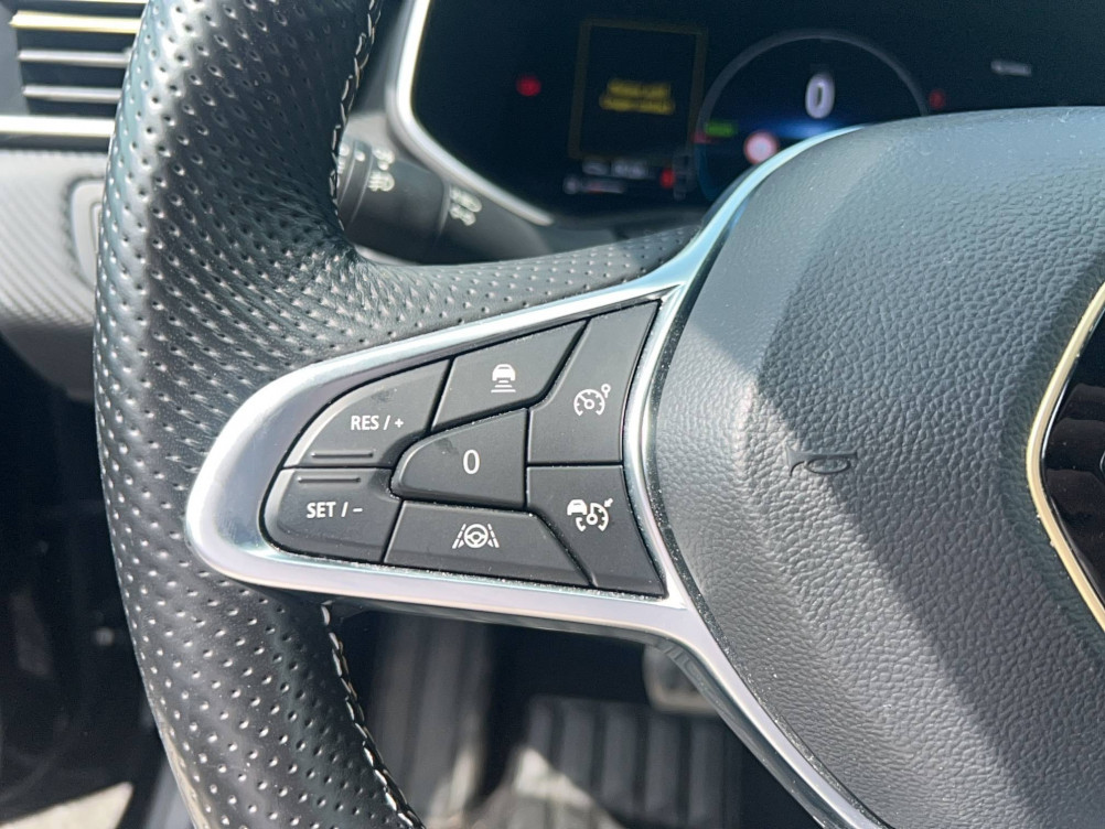 Acheter Renault Clio 5 Clio E-Tech full hybrid 145 Engineered 5p occasion dans les concessions du Groupe Faurie