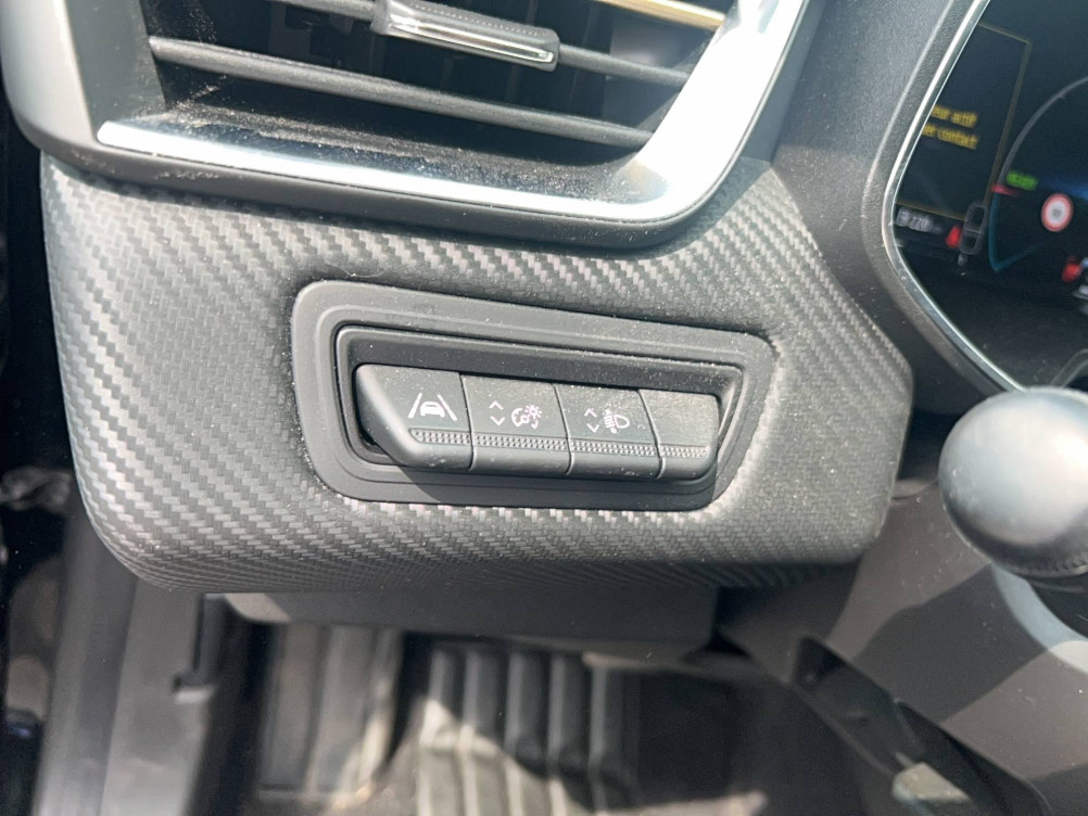Acheter Renault Clio 5 Clio E-Tech full hybrid 145 Engineered 5p occasion dans les concessions du Groupe Faurie