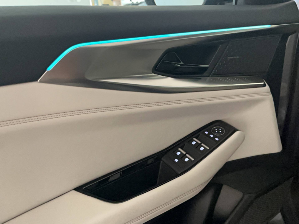 Acheter Renault Espace 6 Espace E-Tech hybrid 200 Iconic 5p occasion dans les concessions du Groupe Faurie