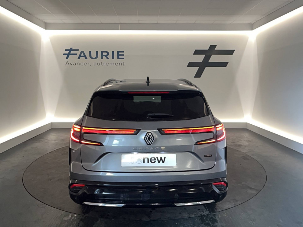 Acheter Renault Espace 6 Espace E-Tech hybrid 200 Iconic 5p occasion dans les concessions du Groupe Faurie