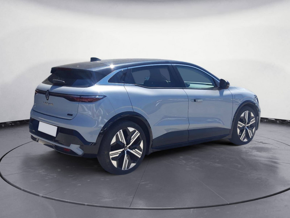 Acheter Renault Megane E-Tech Megane E-Tech EV60 220 ch super charge Iconic 5p occasion dans les concessions du Groupe Faurie