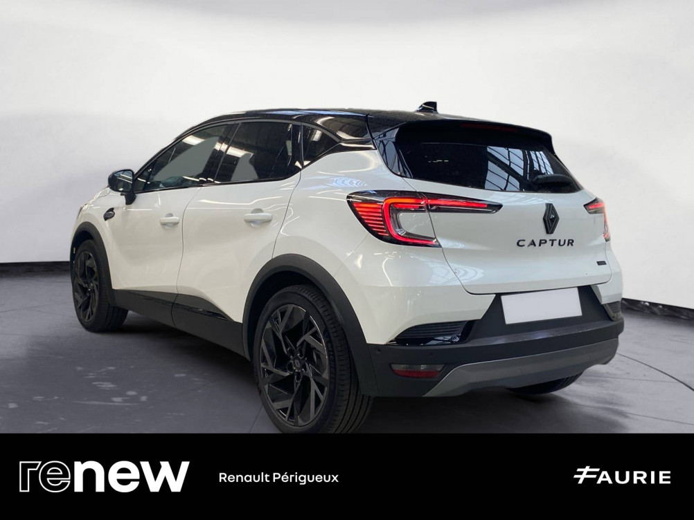 Acheter Renault Captur 2 Captur E-Tech full hybrid 145 ch esprit Alpine 5p occasion dans les concessions du Groupe Faurie