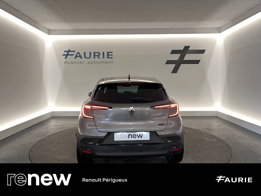 Acheter Renault Captur 2 Captur E-Tech full hybrid 145 ch Techno 5p occasion dans les concessions du Groupe Faurie