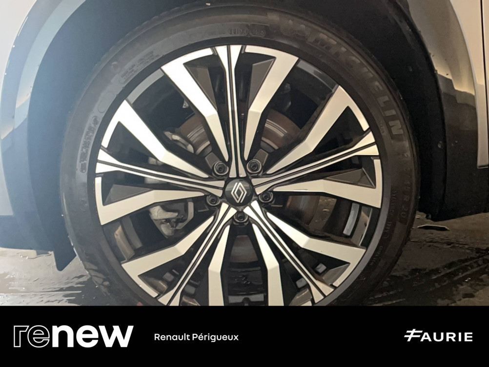 Acheter Renault Espace 6 Espace E-Tech hybrid 200 Iconic 5p occasion dans les concessions du Groupe Faurie