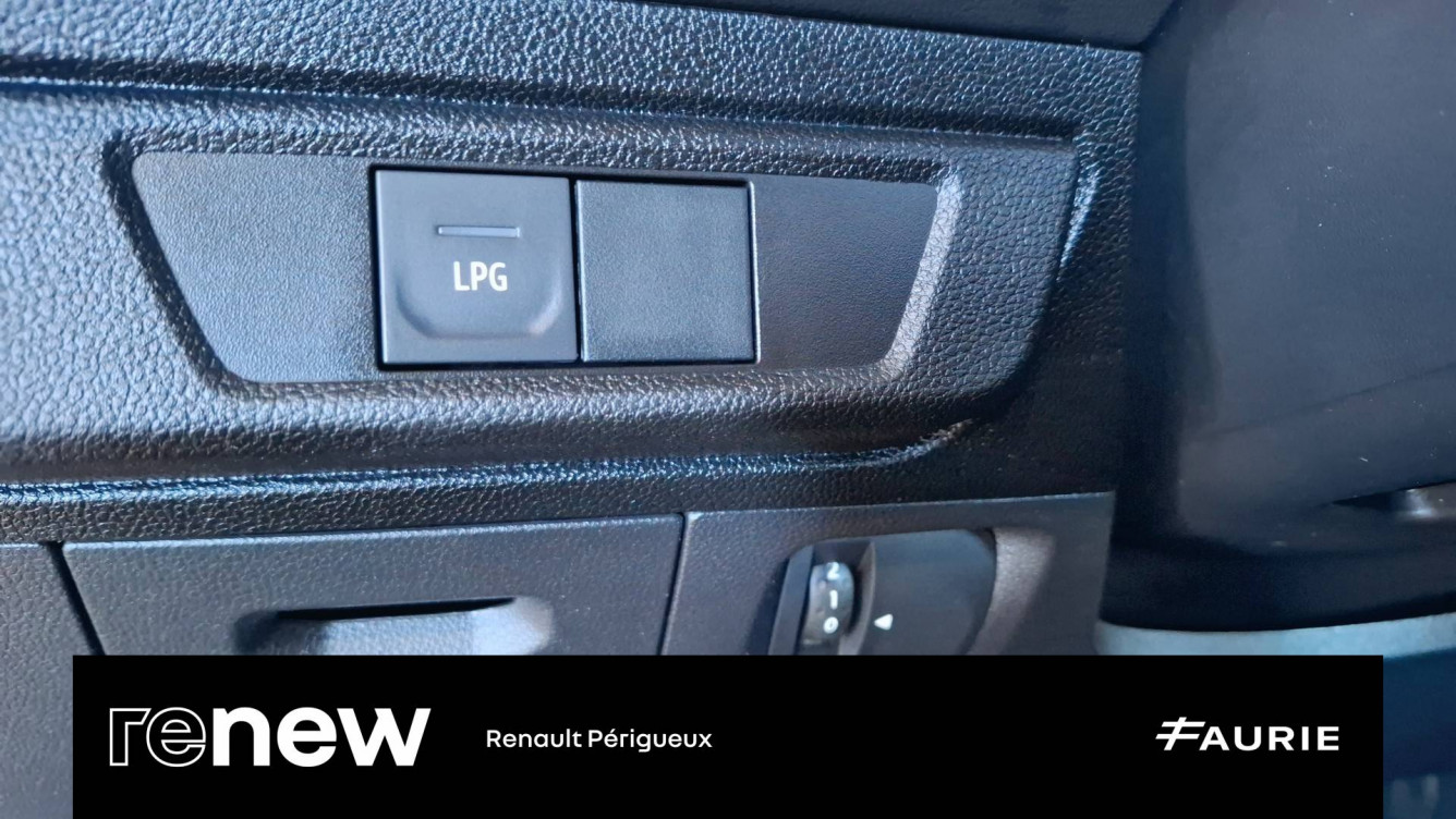 Acheter Dacia Sandero Sandero ECO-G 100 Stepway Expression + 5p occasion dans les concessions du Groupe Faurie