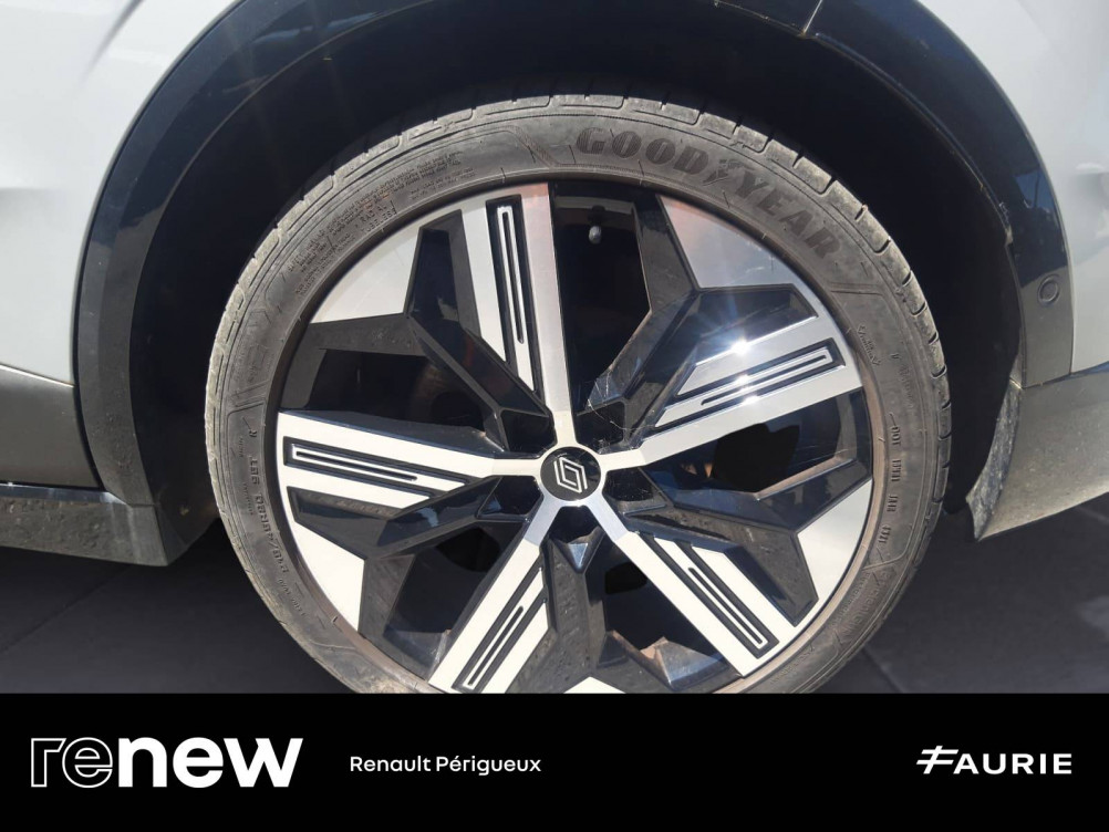 Acheter Renault Megane E-Tech Megane E-Tech EV60 220 ch super charge Iconic 5p occasion dans les concessions du Groupe Faurie