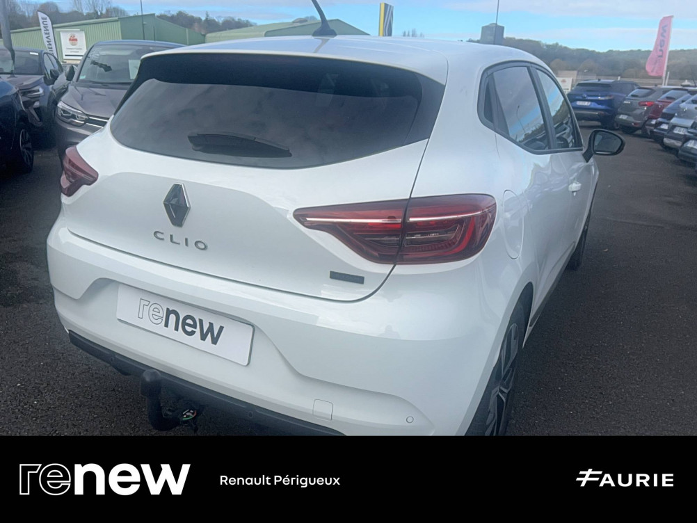 Acheter Renault Clio 5 Clio E-Tech full hybrid 145 Evolution 5p occasion dans les concessions du Groupe Faurie