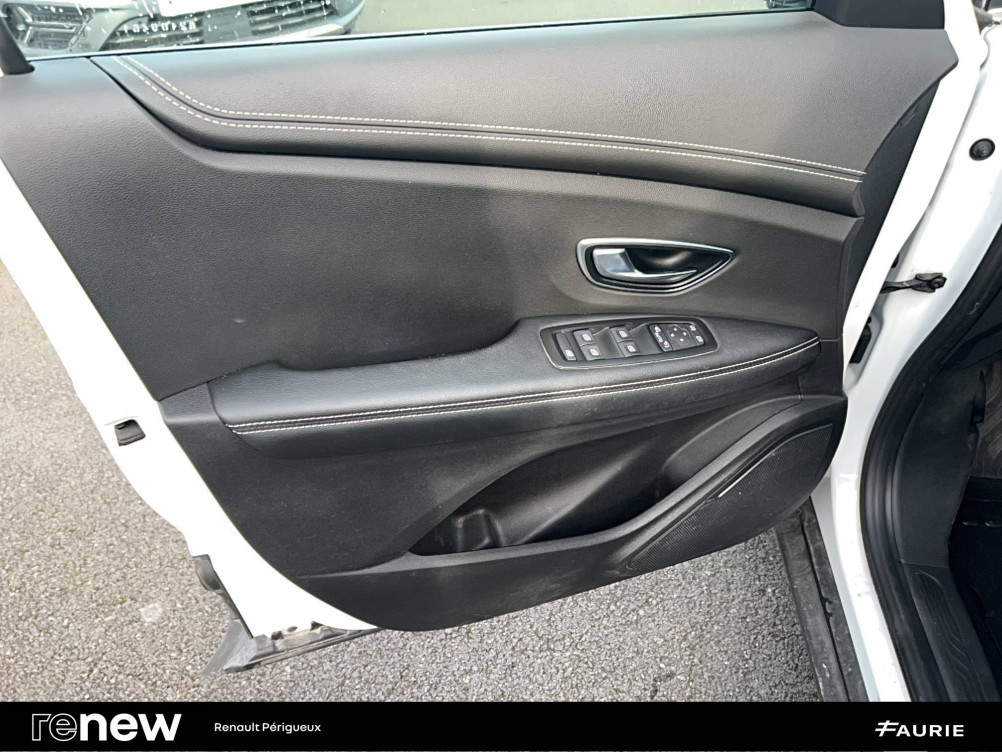 Acheter Renault Scenic 4 Scenic Blue dCi 120 Intens 5p occasion dans les concessions du Groupe Faurie