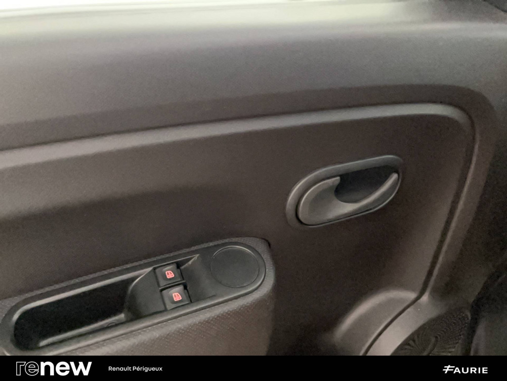 Acheter Renault Twingo Electrique Twingo III E-Tech Authentic 5p occasion dans les concessions du Groupe Faurie